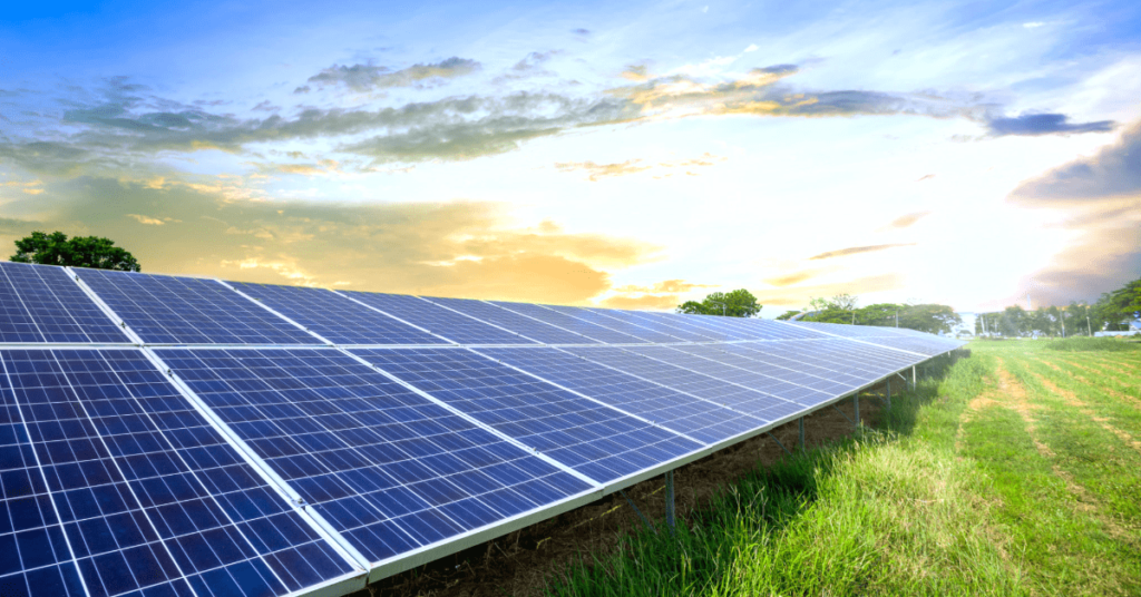 placas solares en chalet linares
